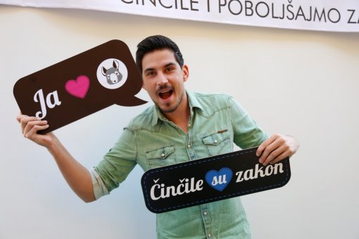Bojan Jambro�i� za �in�ile i bolji zakon [ 113.97 Kb ]