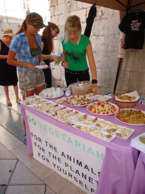 World Vegetarian Day 2011 Split 1 [ 126.68 Kb ]