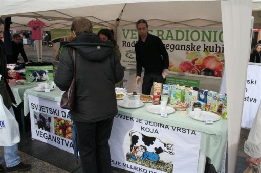 World Vegan Day 2012 [ 85.92 Kb ]